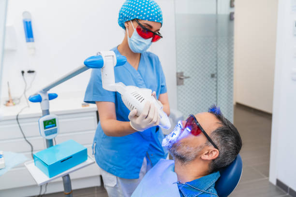 Best Broken or Cracked Tooth Emergency Dentist in University City, MO
